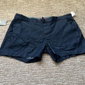 NWT 7for all mankind shorts